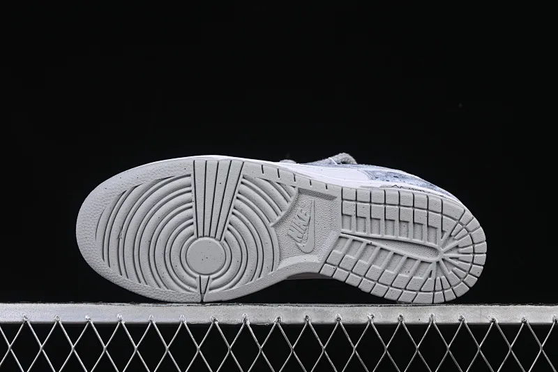 All categories Nk SB Dunk Series Nk SB Dunk Low High-end customized low-top sneakers Nike SB Dunk Low straps Anniversary high-end customized low-top casual sneakers DD1873-113
